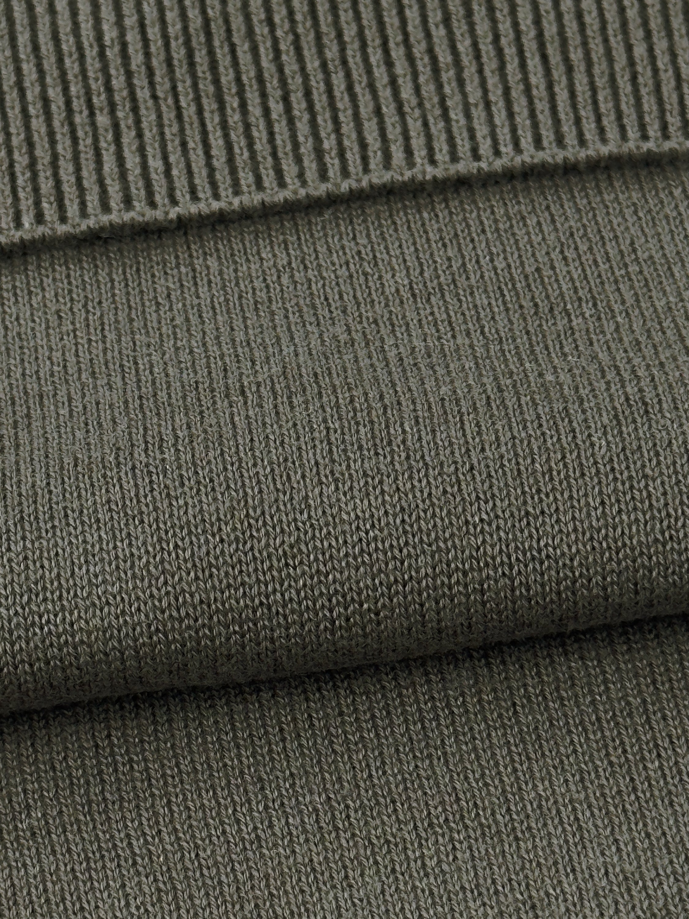 Maglia girocollo in puro cotone - color Verde sottobosco image 2